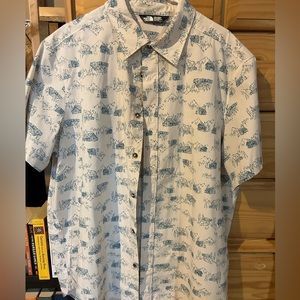 Men’s The North Face Short Sleeve Button Down sz XXL